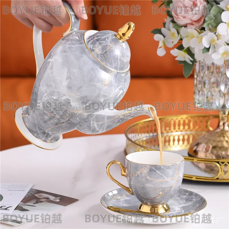 Conjunto de Xícara e Prato de  - Coffee Tea Gift avaliação e preço